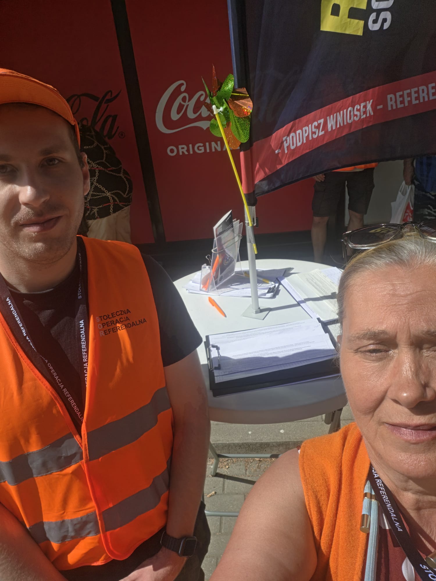 Zbiórka podpisów — Stołeczna Operacja Referendalna