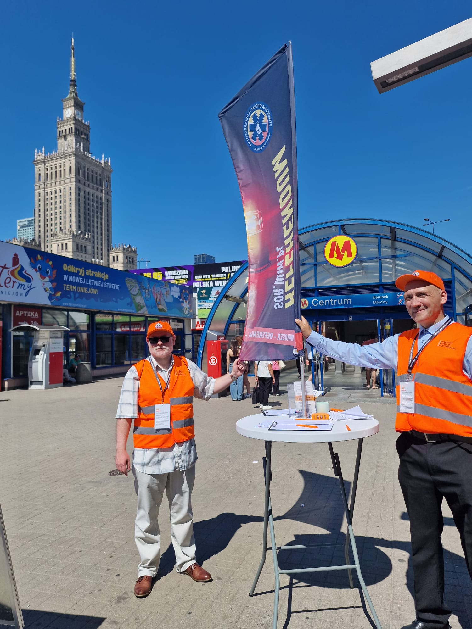 Zbiórka podpisów — Stołeczna Operacja Referendalna