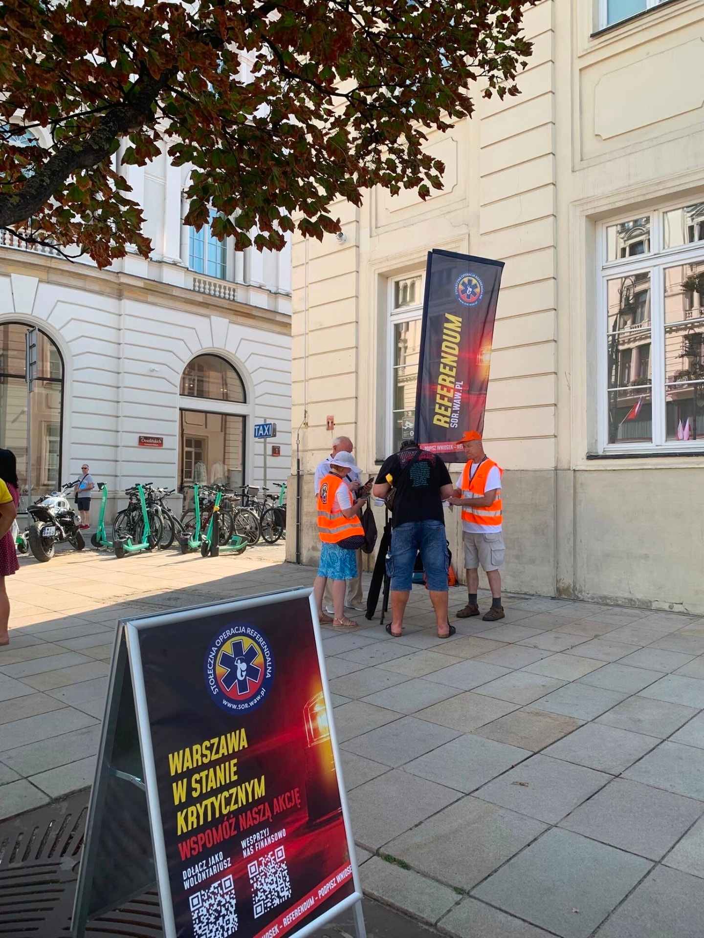 Zbiórka podpisów — Stołeczna Operacja Referendalna